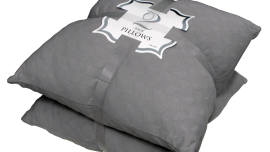 2-pack banding of decorative pillows