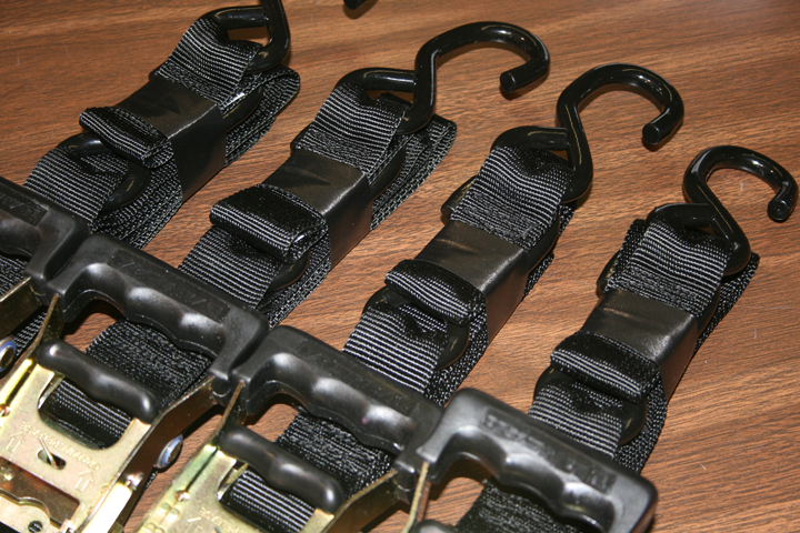 retail banding, display banding, cargo straps